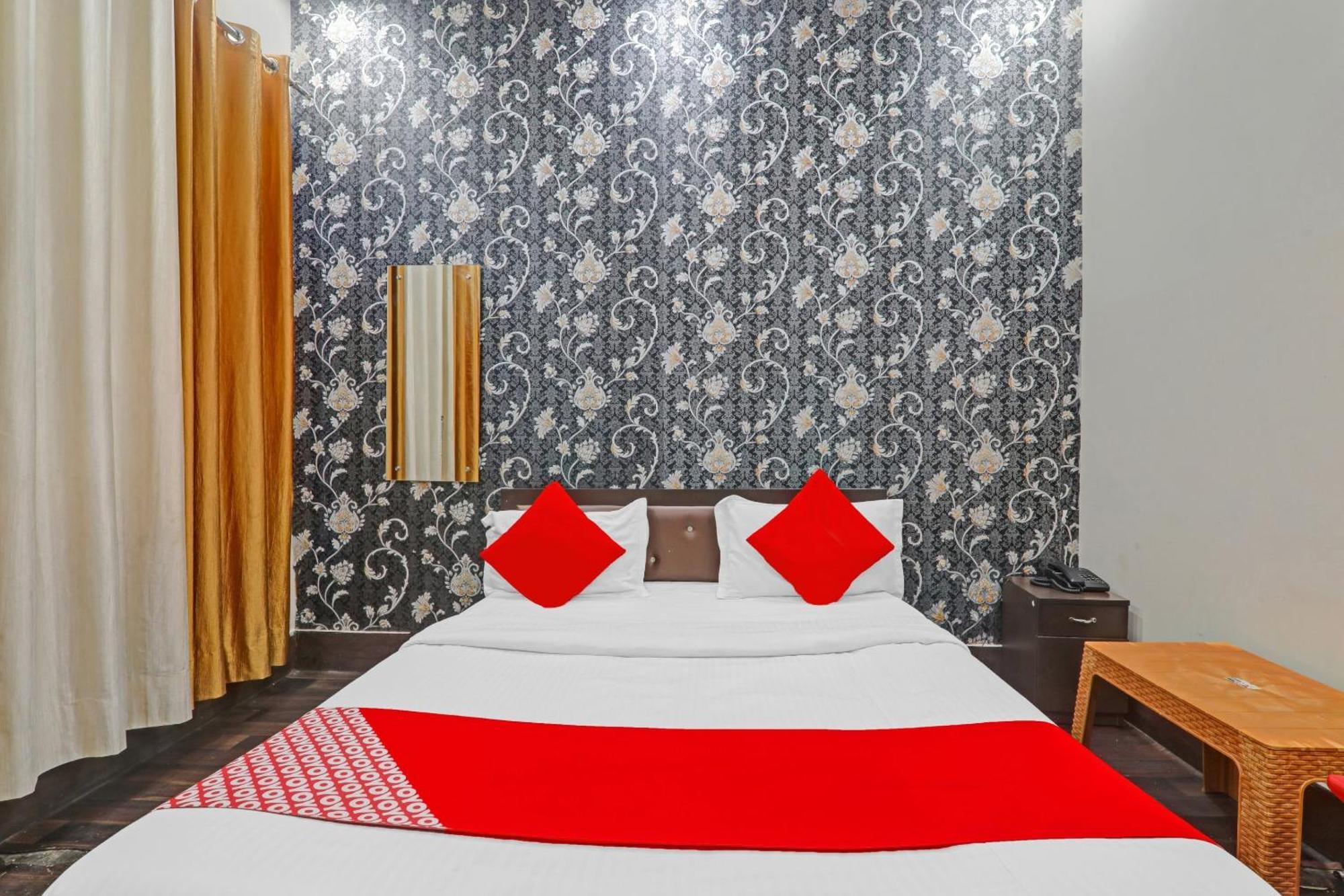 Hotel O New Pacifica Grand Near Phoenix United Лакхнау Экстерьер фото