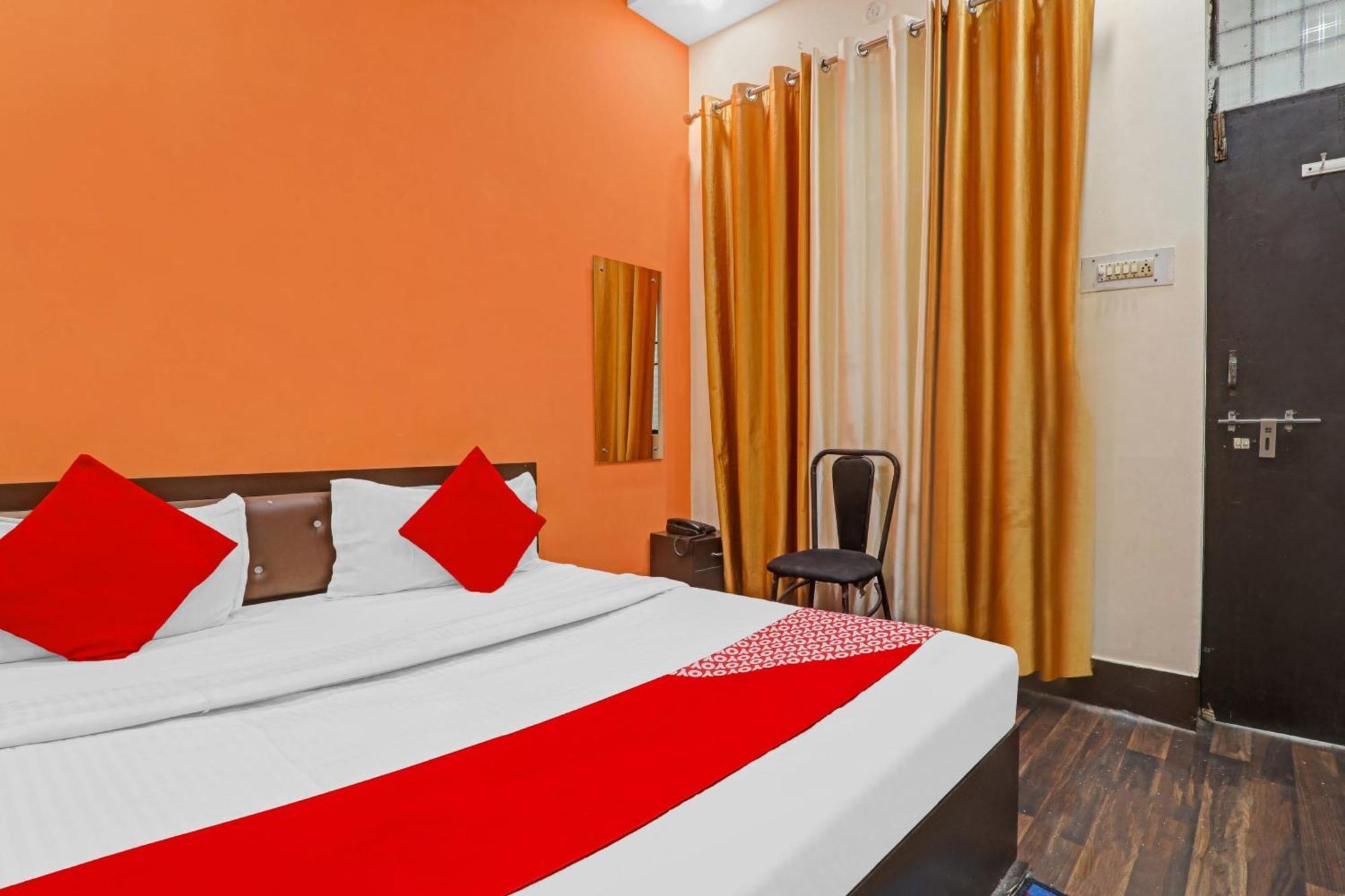 Hotel O New Pacifica Grand Near Phoenix United Лакхнау Экстерьер фото